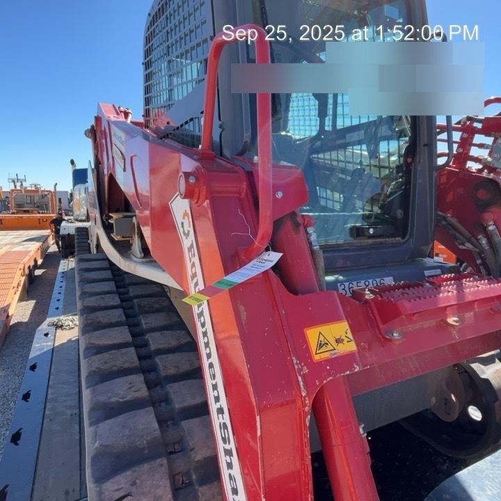 2023 TAKEUCHI TL12V2-CR