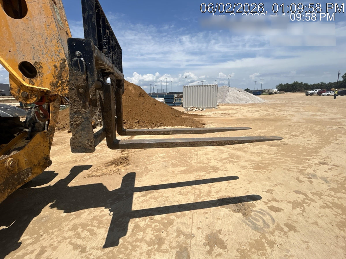 2019 JCB 510-56