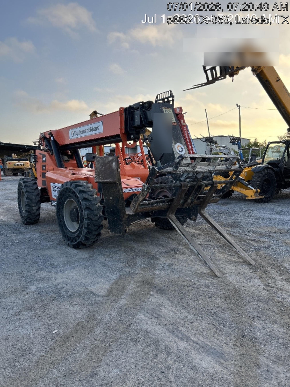 2021 SKYTRAK 10054