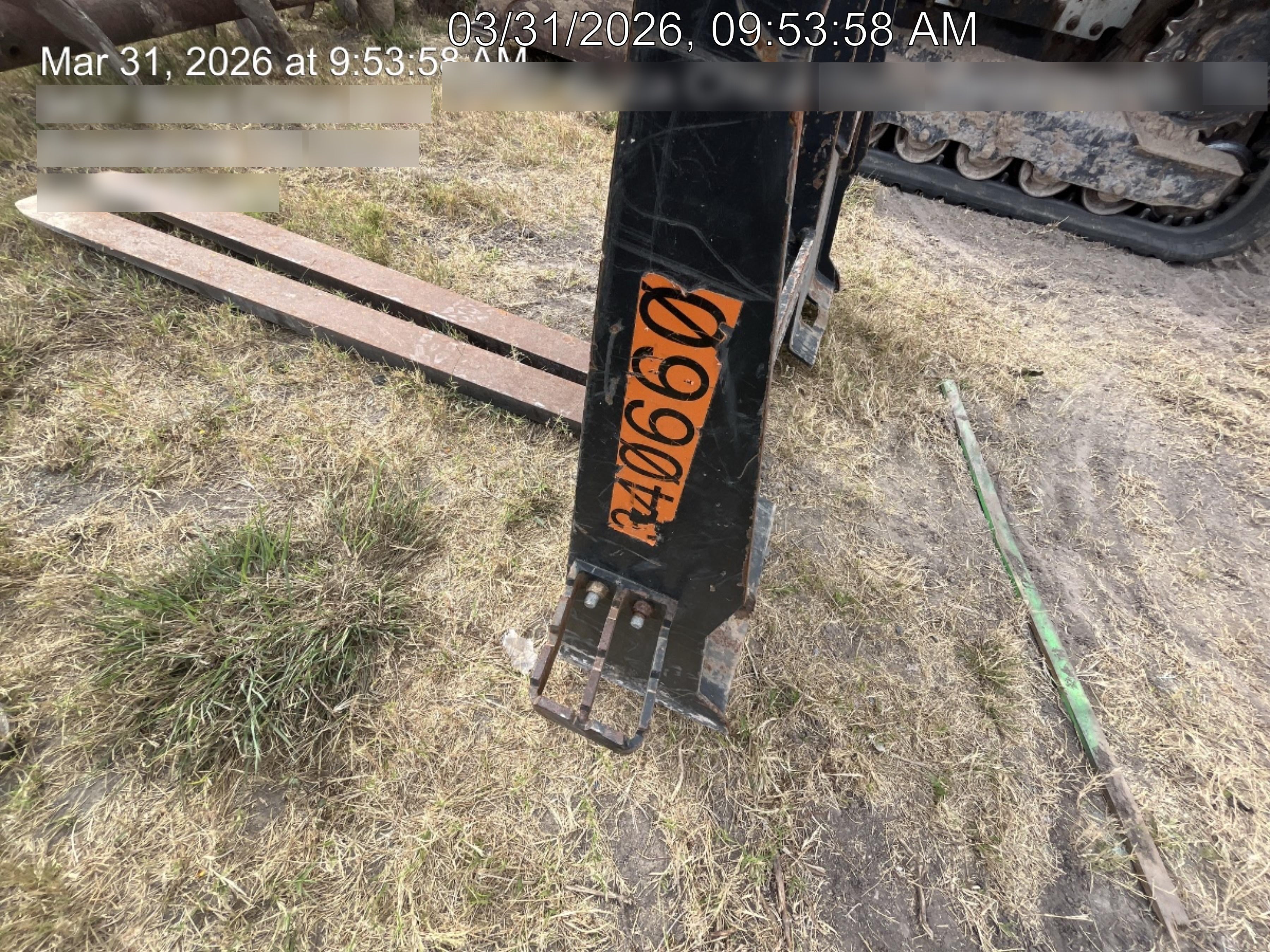 2023 ARROW MATERIAL HANDLING 24" Pallet Fork Frame