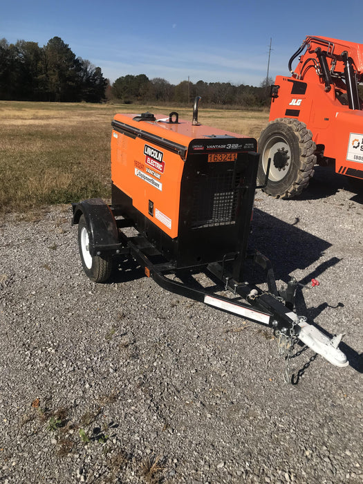 2021 Lincoln Electric Vantage 322 Vantage 322 Ready Pak 3 w/ Decals, ORANGE (includes trailer, cable rack, fender light kit) NO Telematics