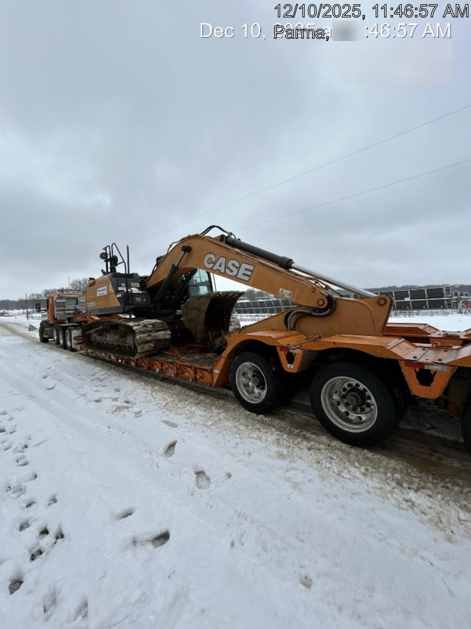2020 CASE CX210D