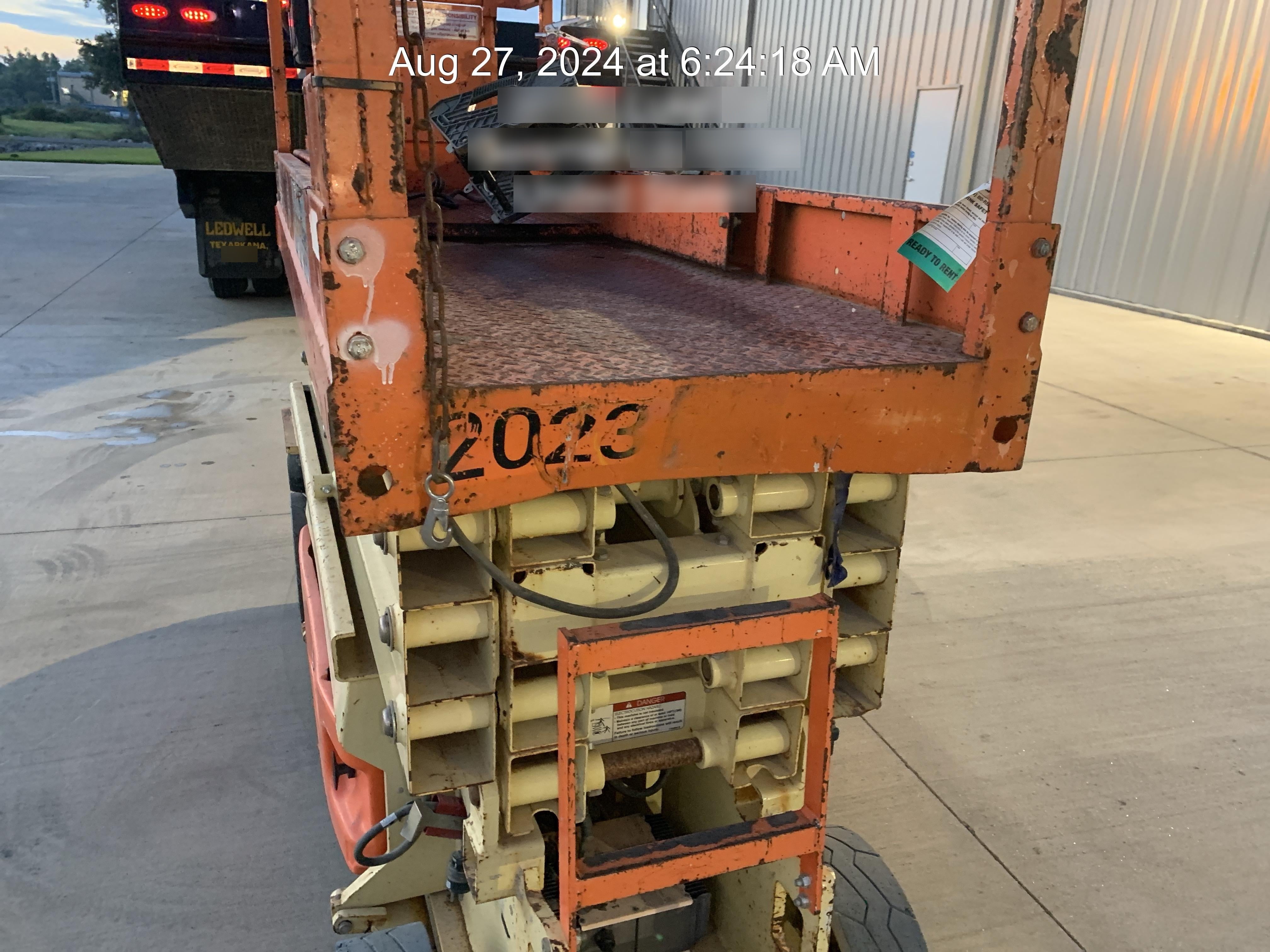 2016 JLG 2632ES
