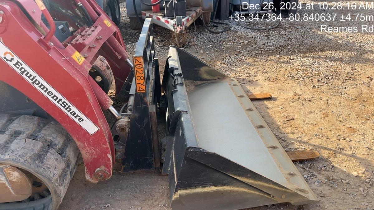 2022 ARROW MATERIAL HANDLING 60" Pallet Forks - Arrow