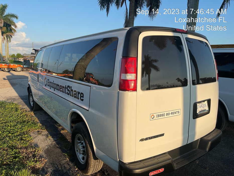 2023 CHEVROLET Express Van - Rental