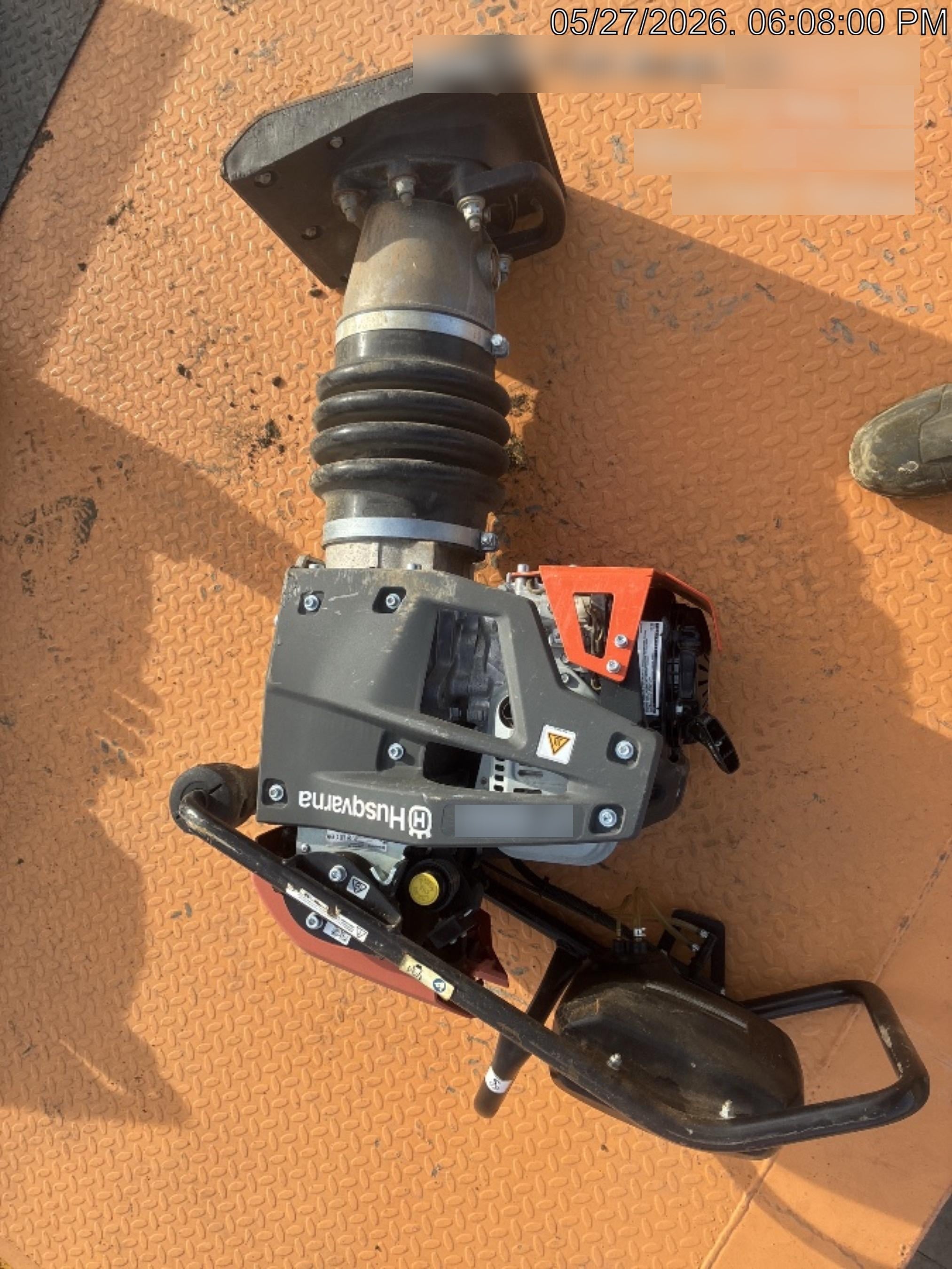 2024 HUSQVARNA LT6005