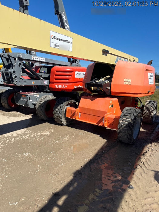 2019 JLG 660SJ