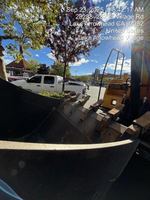 2025 TAKEUCHI 36" Bucket - Takeuchi