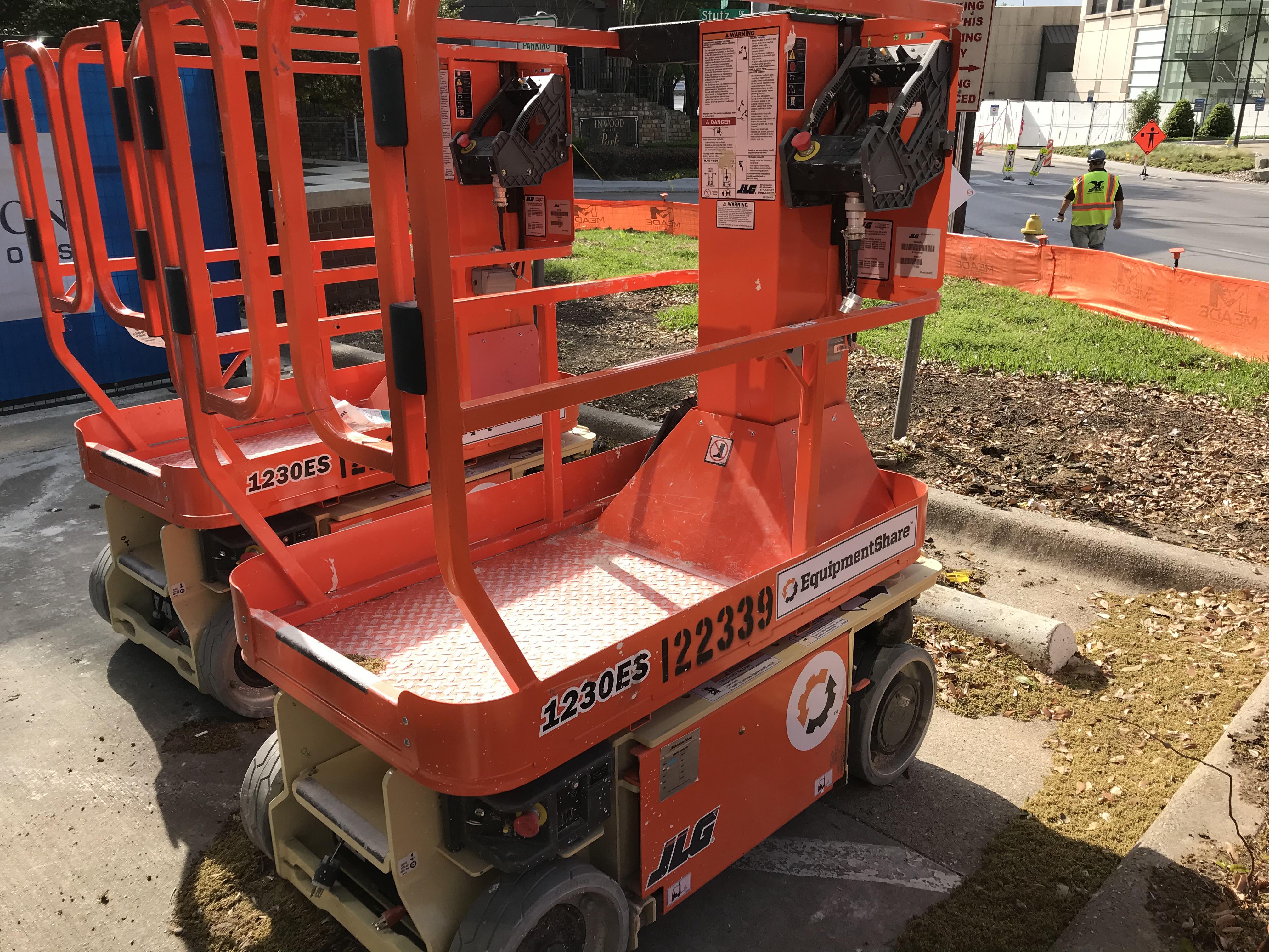 2021 JLG 1230ES
