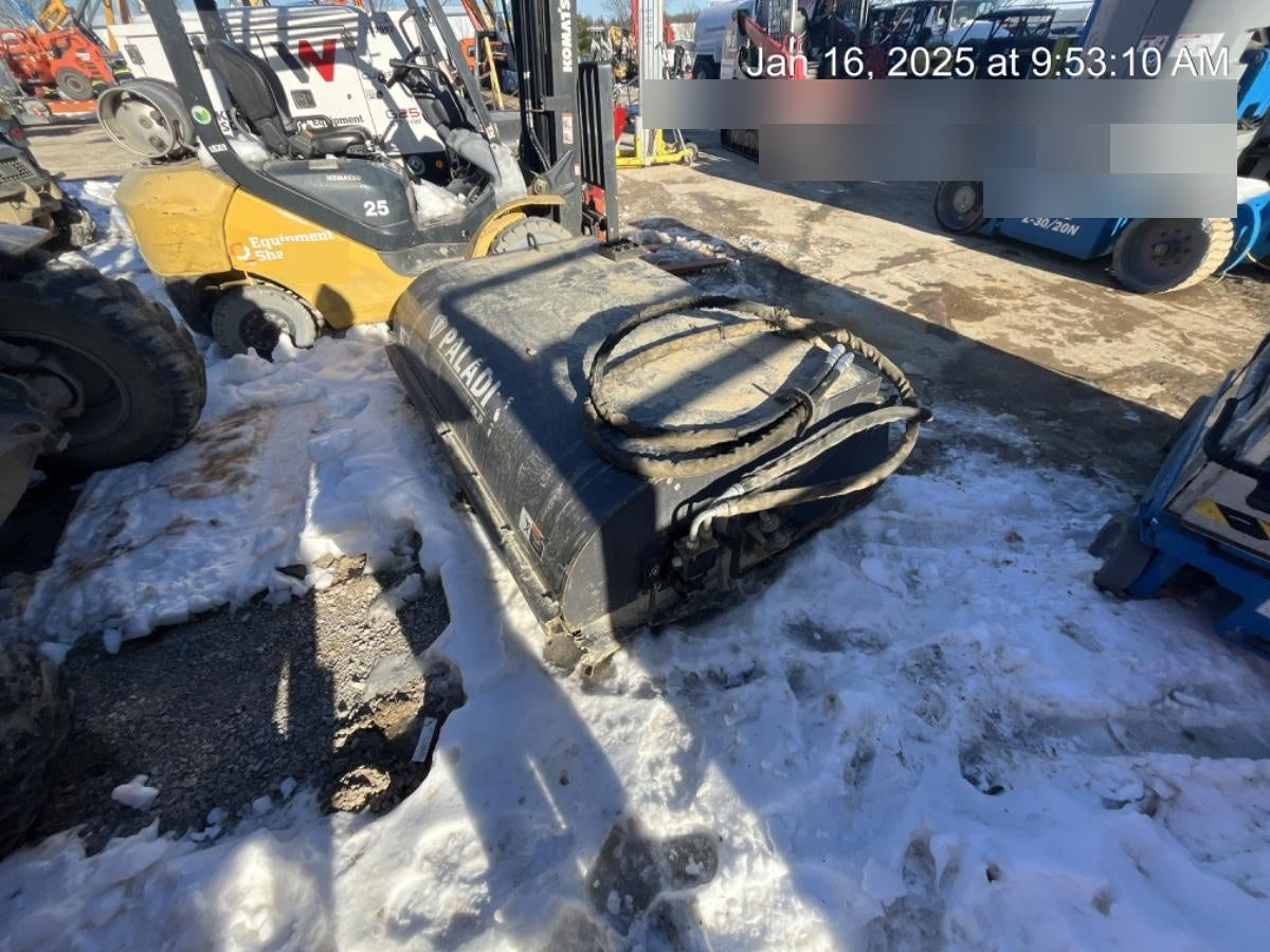 2020 PALADIN Sweepster SB72