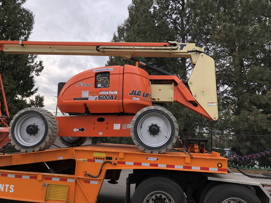 2019 JLG 600AJ