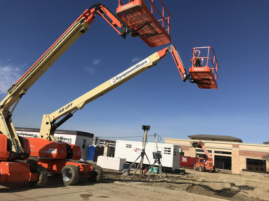 2019 JLG 860SJ