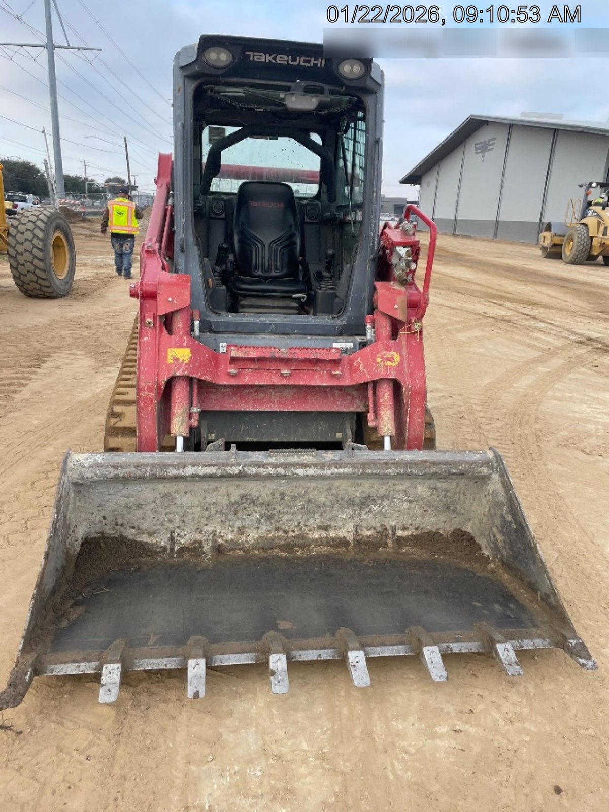 2023 TAKEUCHI TL10V2-CR