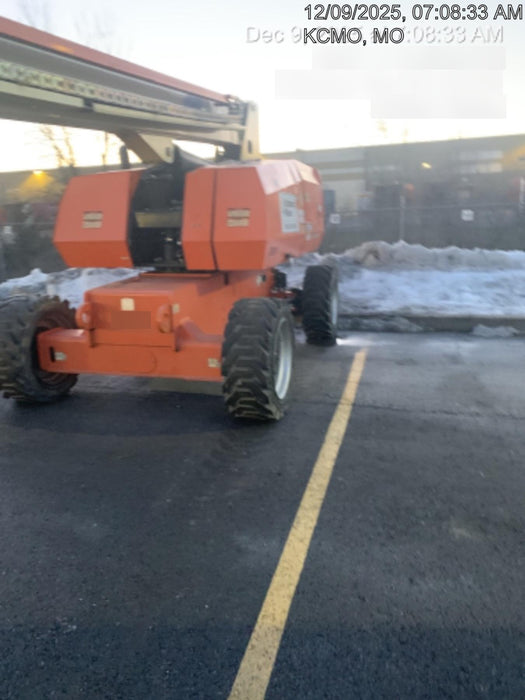 2019 JLG 860SJ