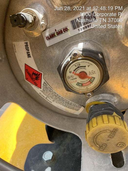 2021 KOMATSU FG25T-16 LP