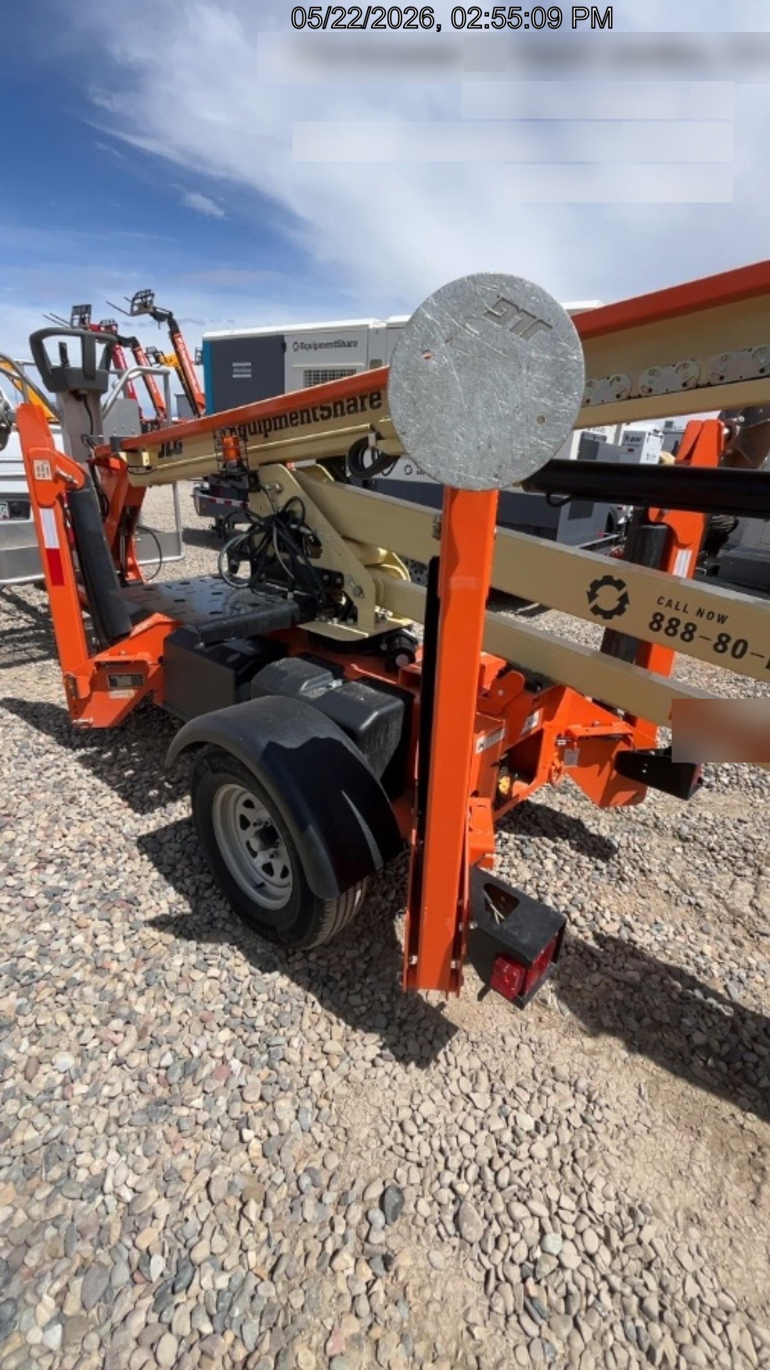 2023 JLG T350