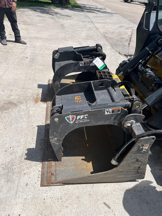 2020 PALADIN 72" Scrap Grapple Bucket - Paladin