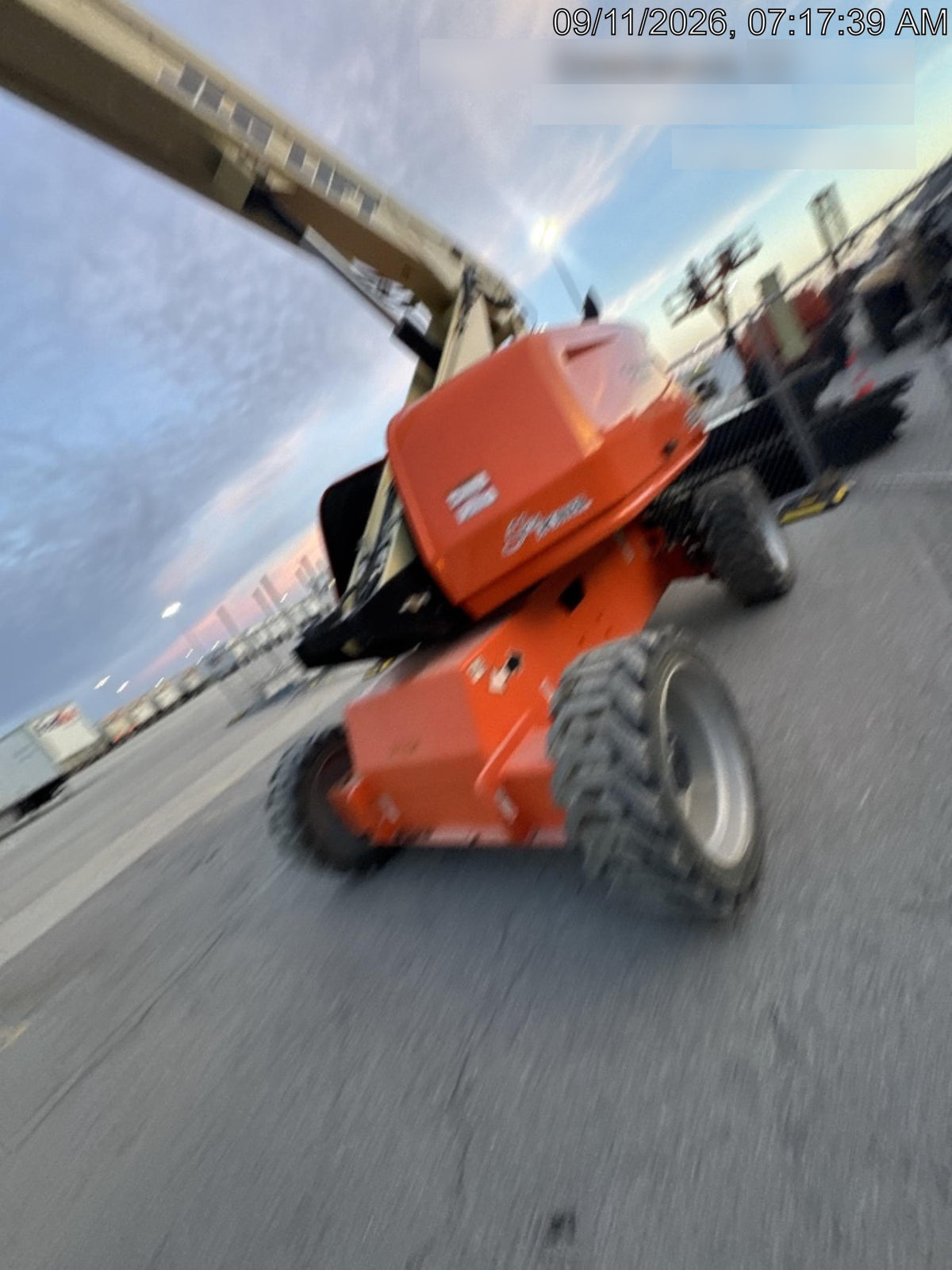 2022 JLG 660SJ