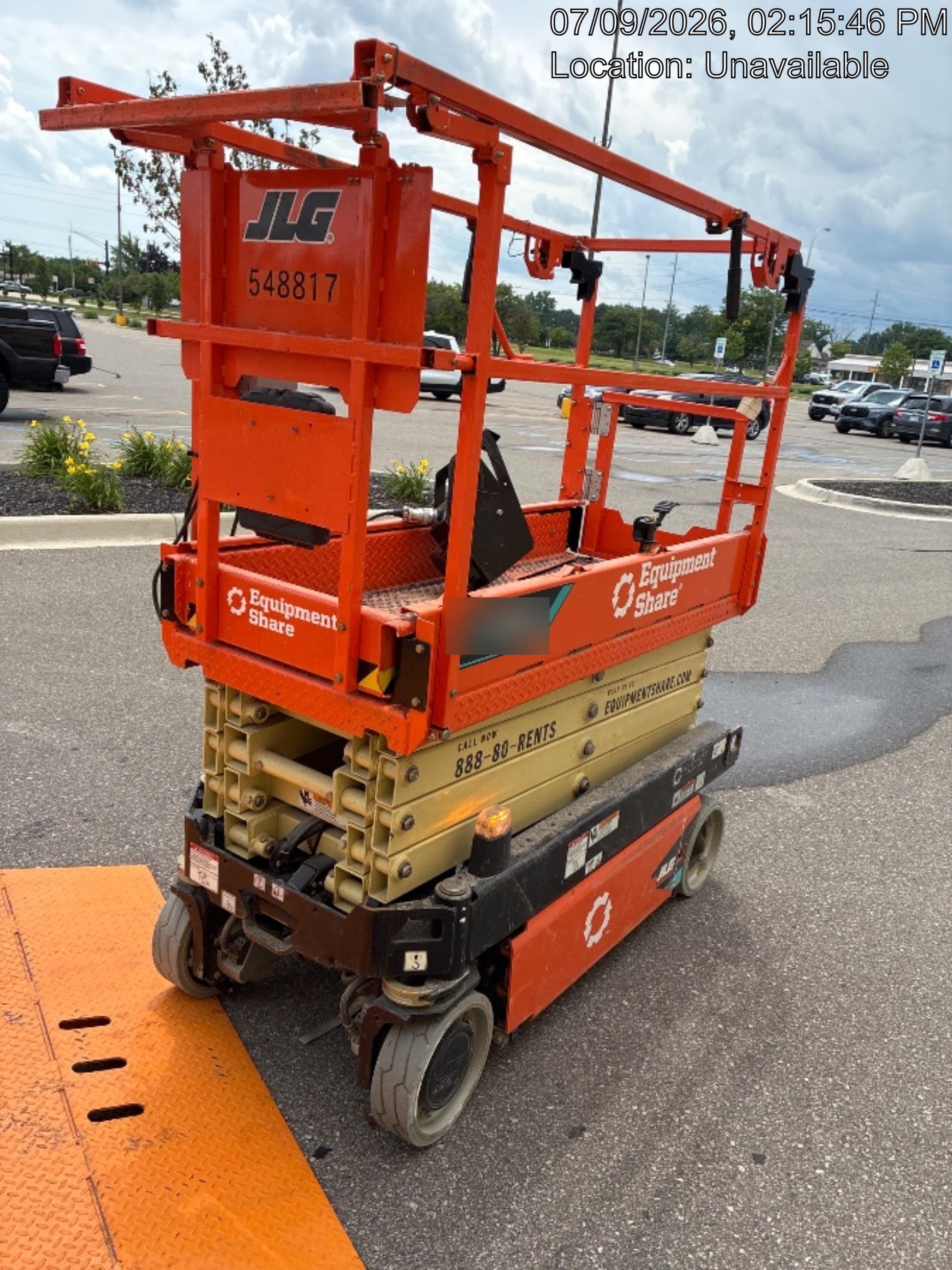 2025 JLG ES1932