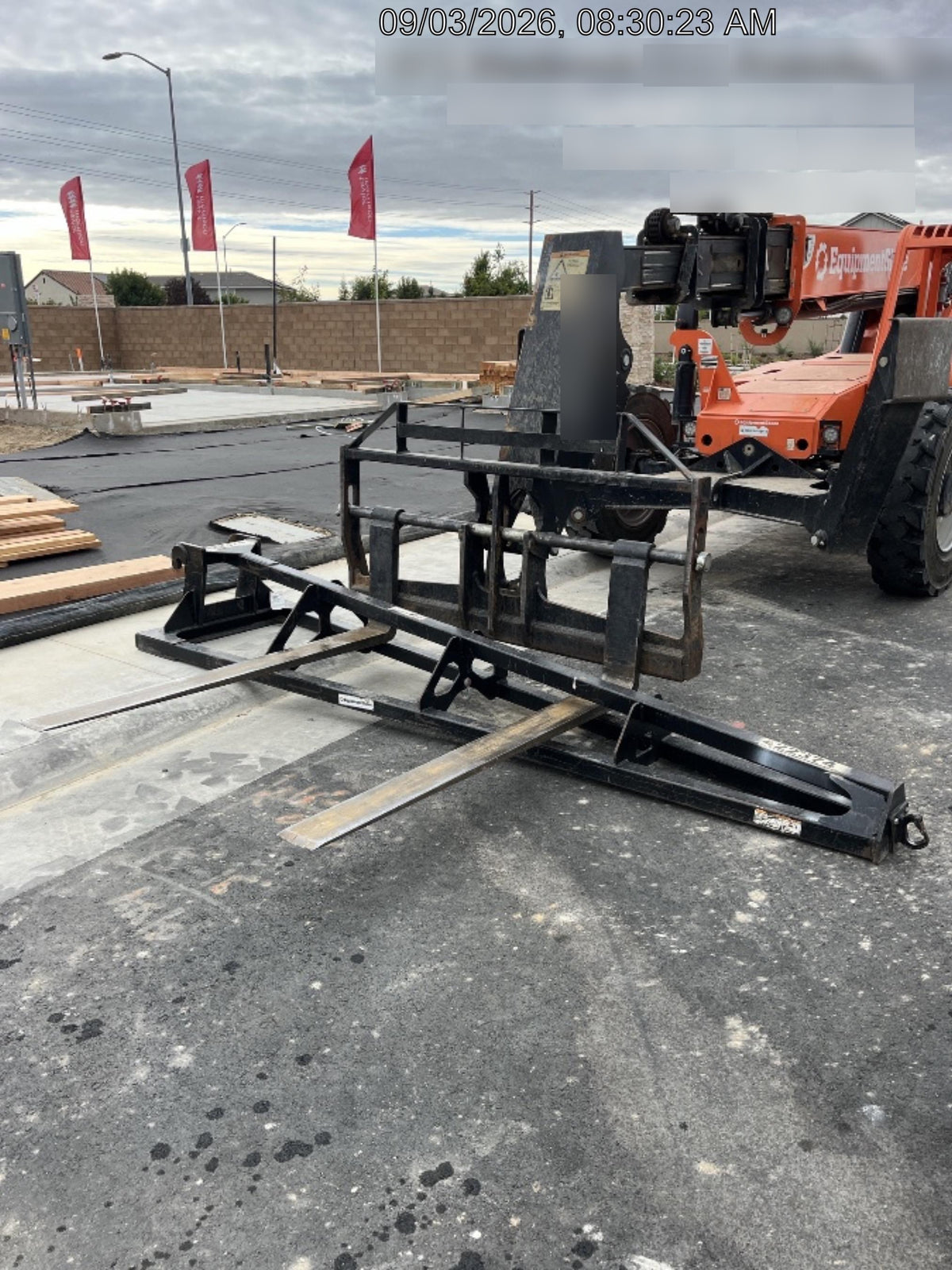 2024 JLG 100275853