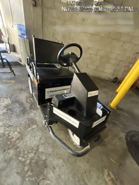 2021 Expeditor Expeditor 3 wheel Expeditor, Steering Wheel, Solid Non marketing tires, Ball Hitch, Front bumper, Painted Black