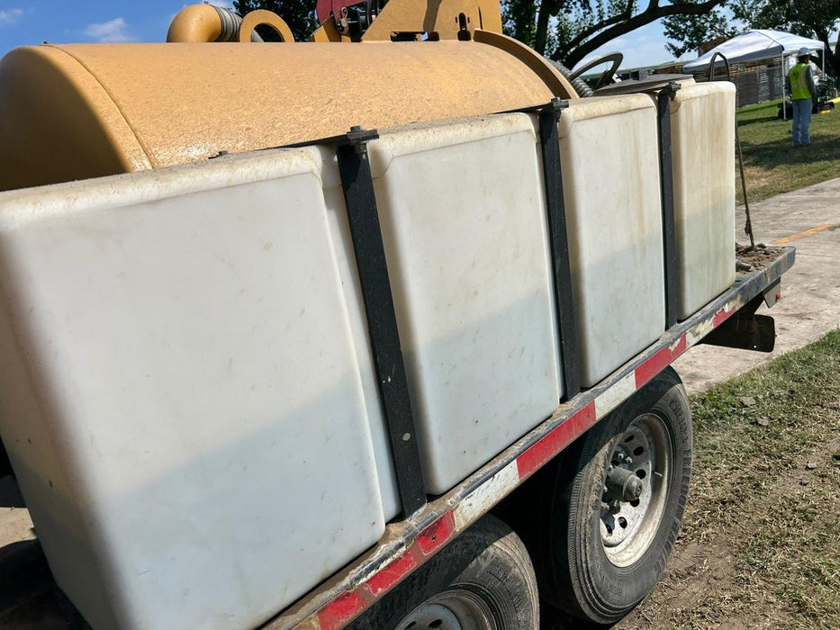 2023 Vac-Tron LP573XDT T4 Koehler Diesel Engine, 500 Gallon Debris Tank, x2 100 Gallon Water Tanks