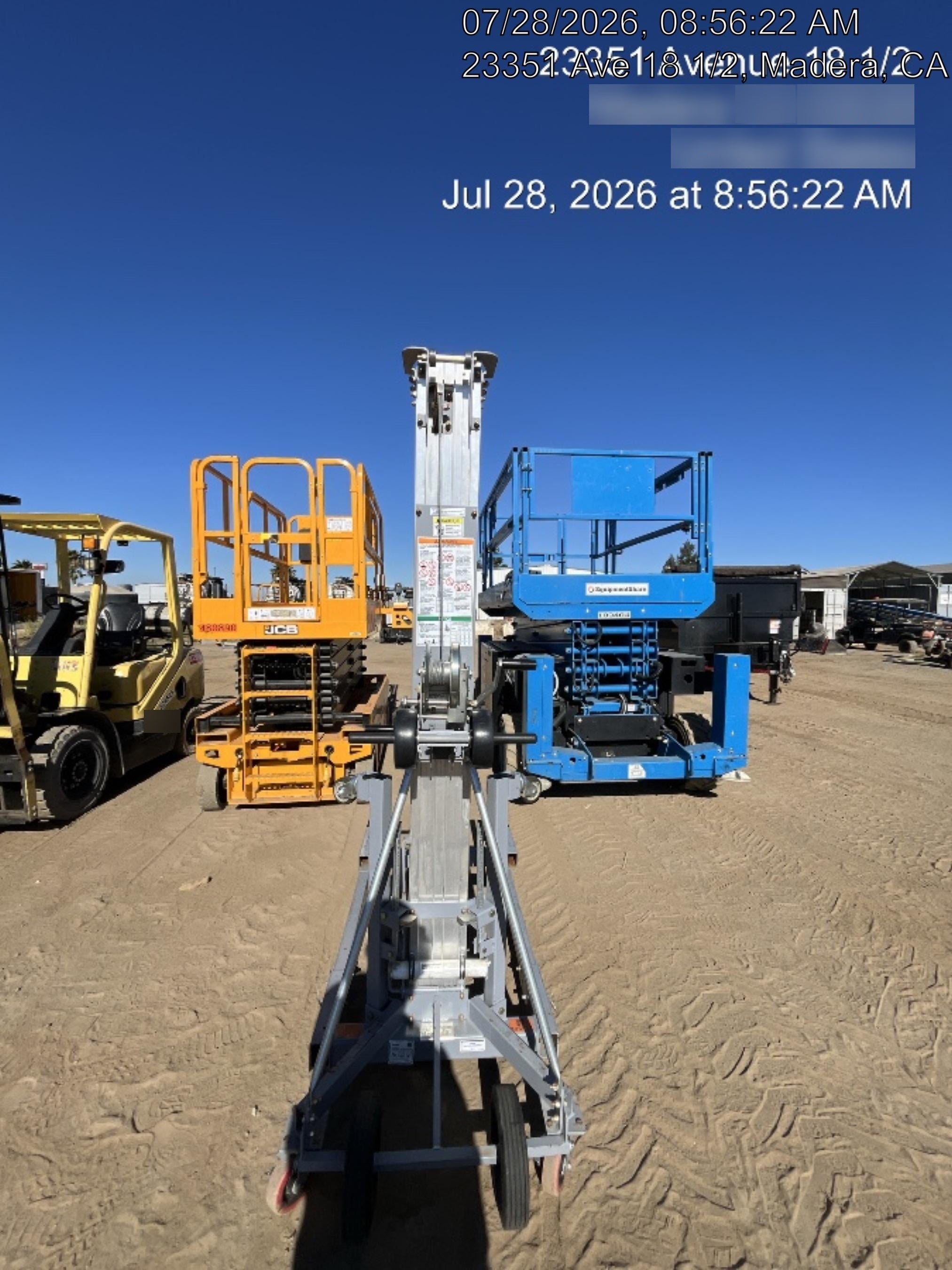 2023 GENIE SLC-24