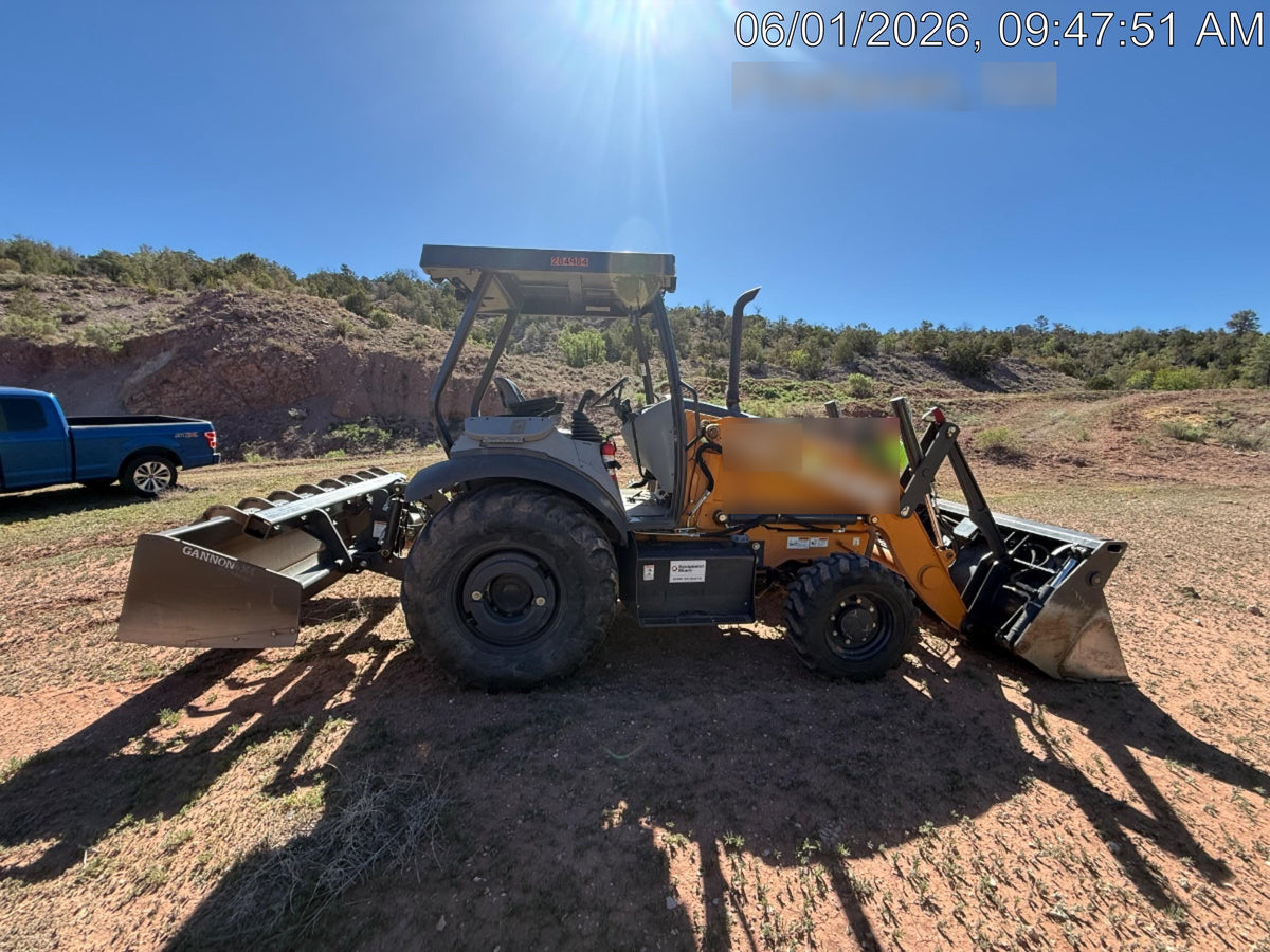 2023 CASE 570N EP