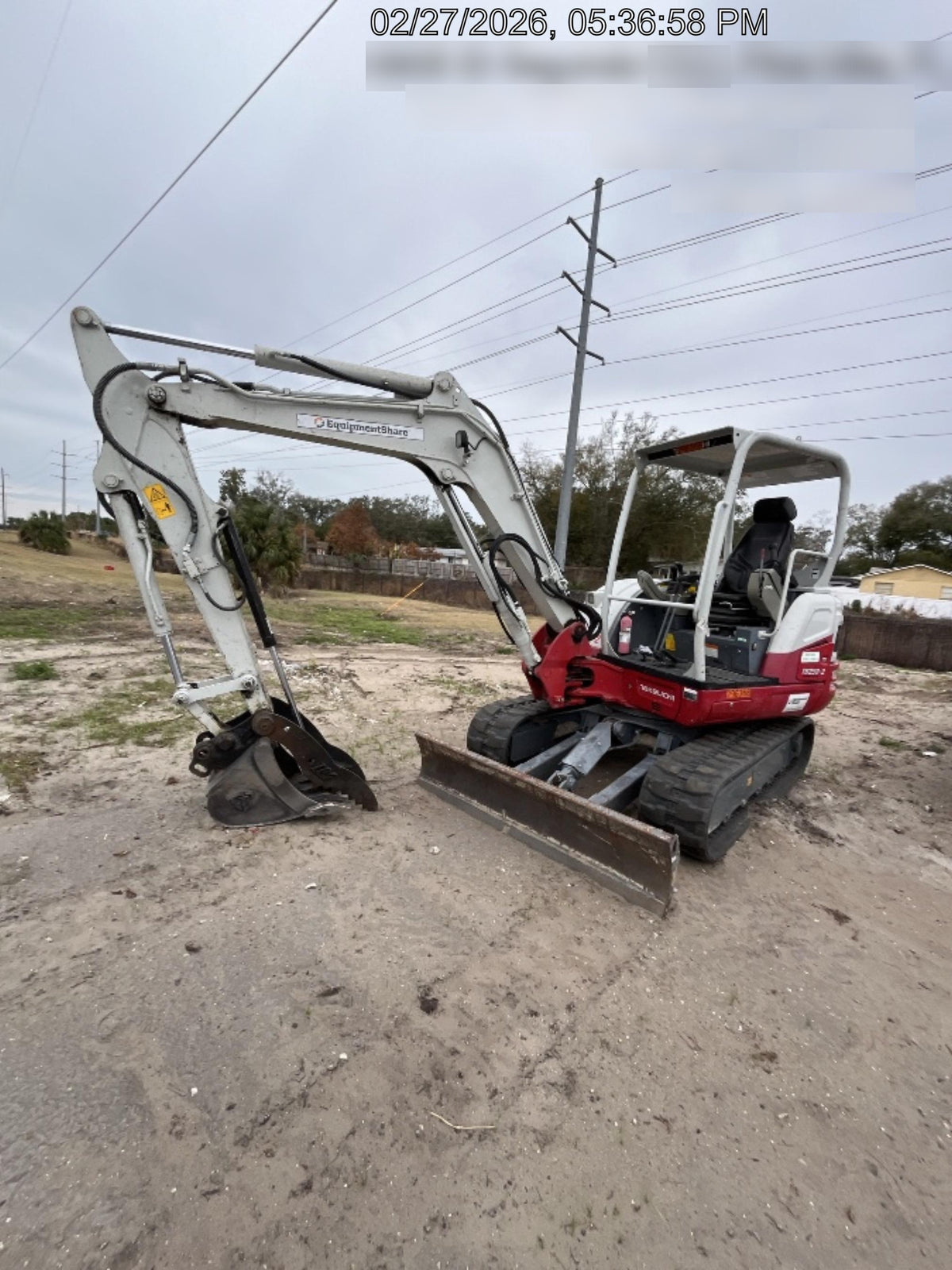 2023 TAKEUCHI TB250-2R