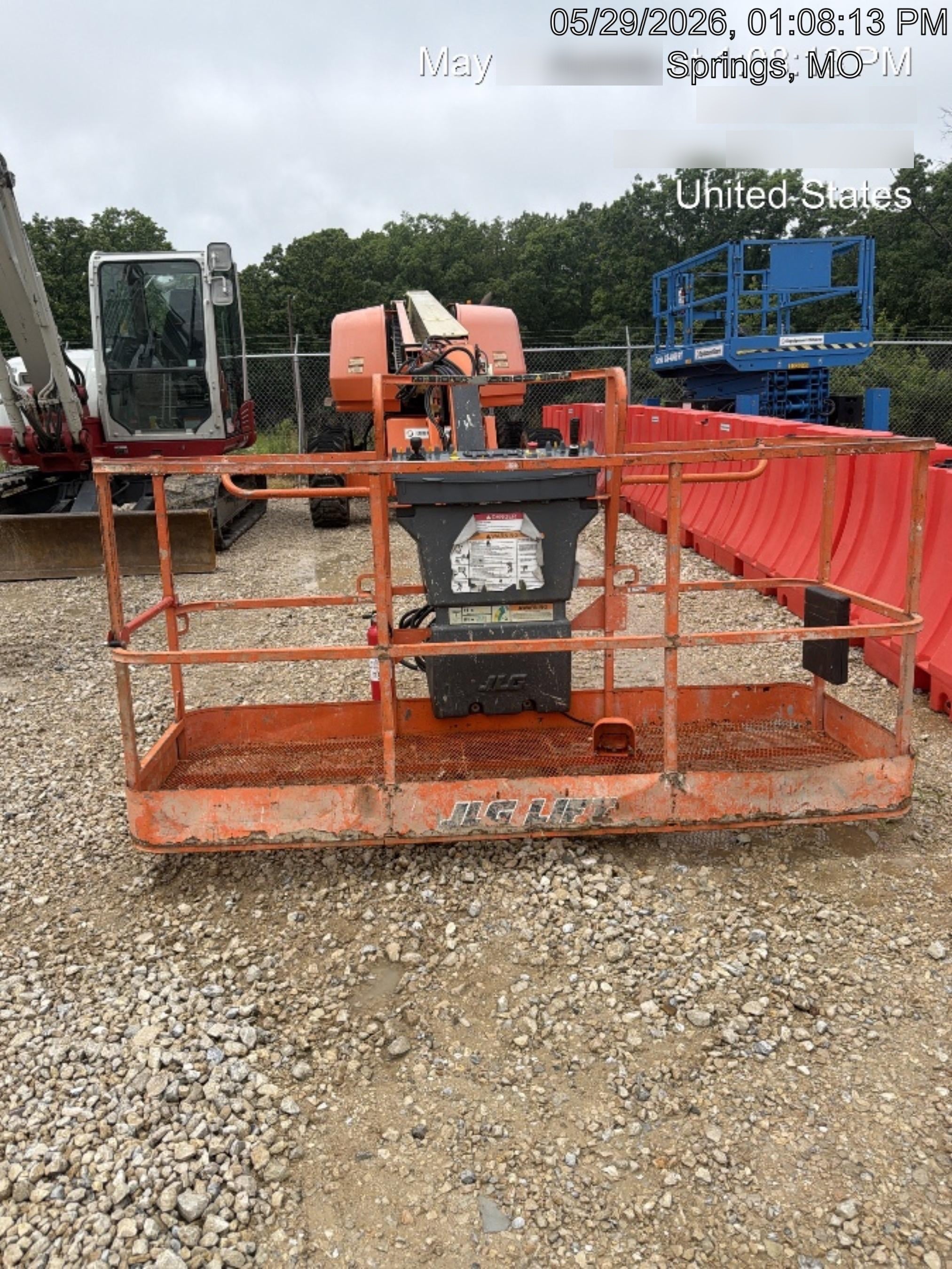 2018 JLG 660SJ