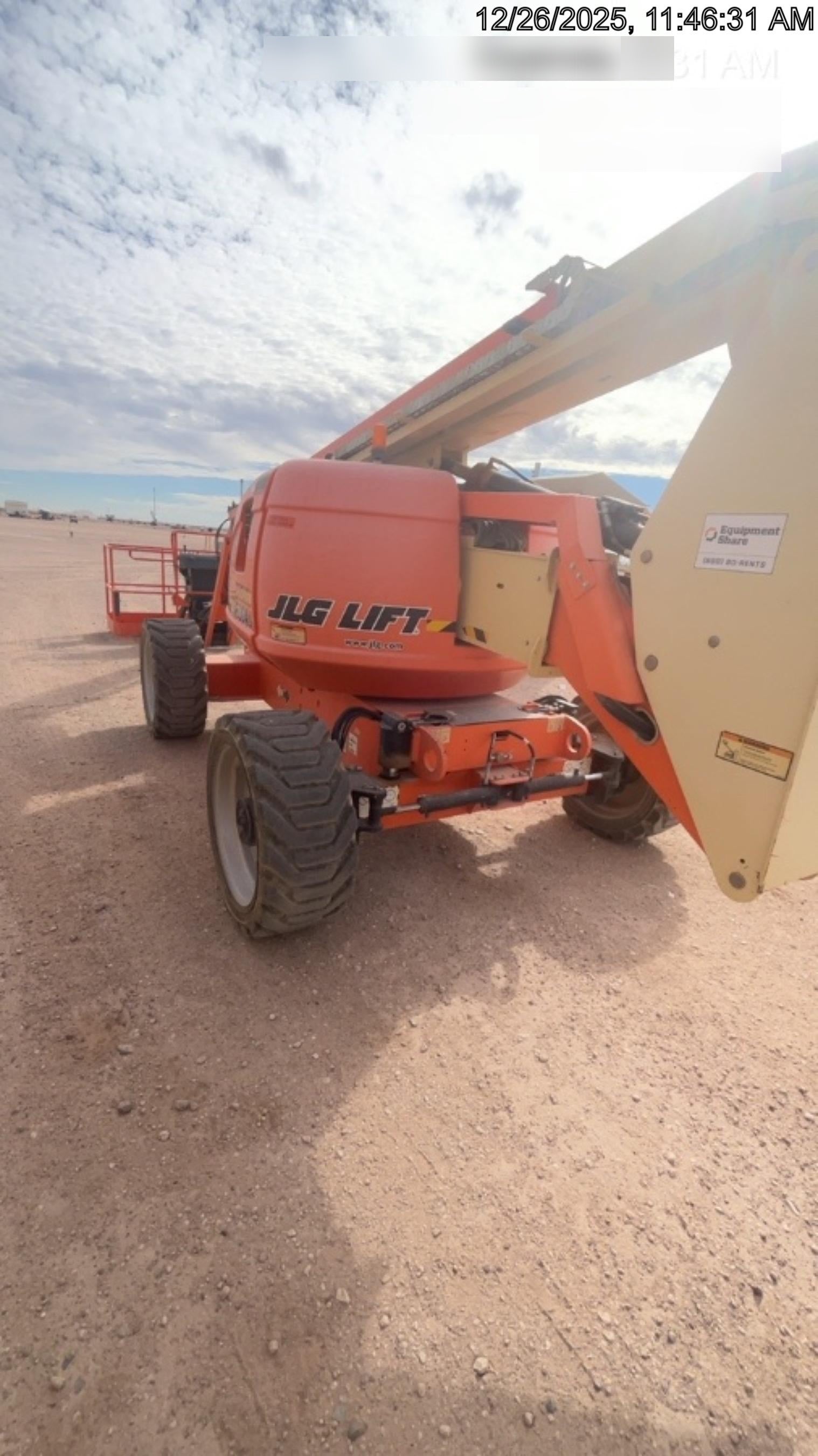 2019 JLG 600AJ