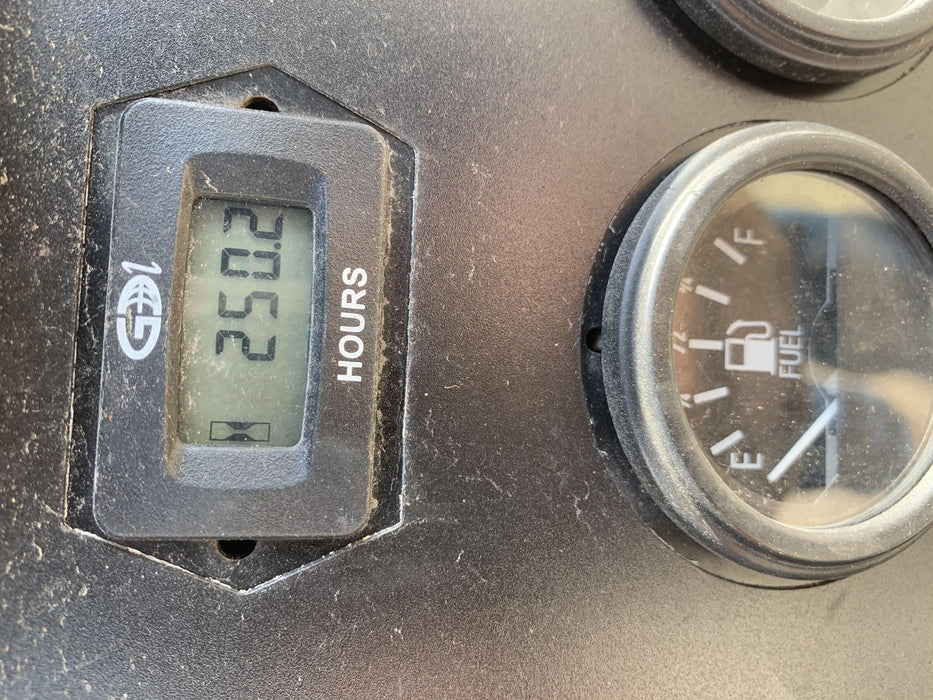 2019 Lincoln Electric Vantage 322 Welder Ready-Pak 3, Two wheel trailer, Fender and Light kit, Cable Rack