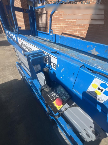 2023 GENIE GS-3232