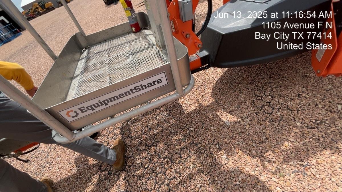 2025 BLUE DIAMOND 106012