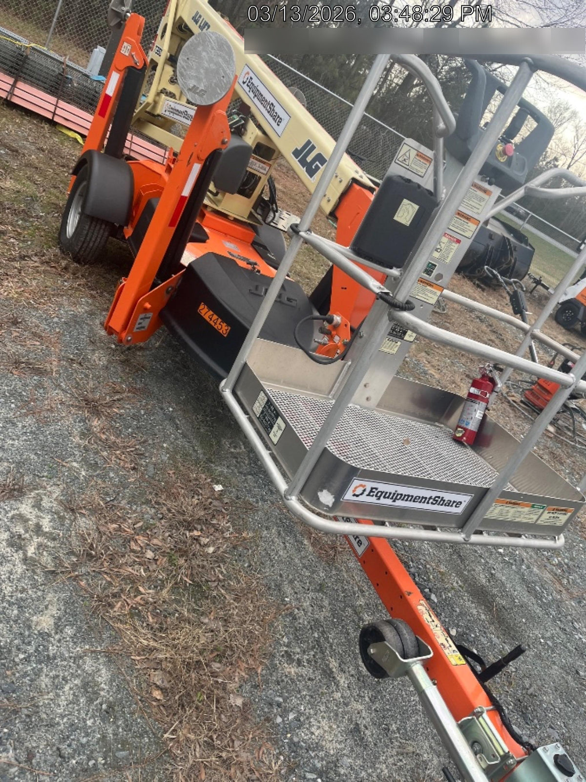 2022 JLG T350