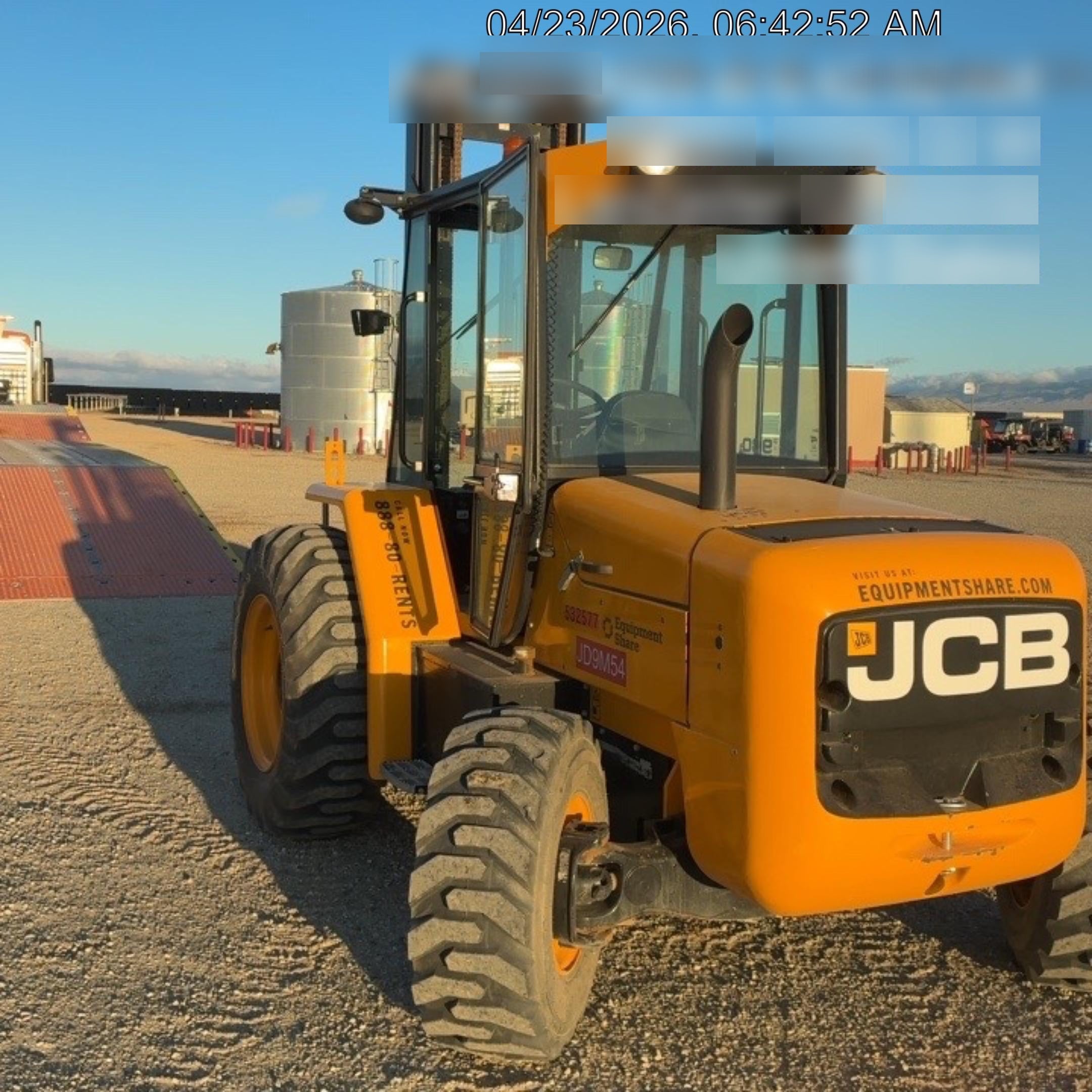 2025 JCB 930-4