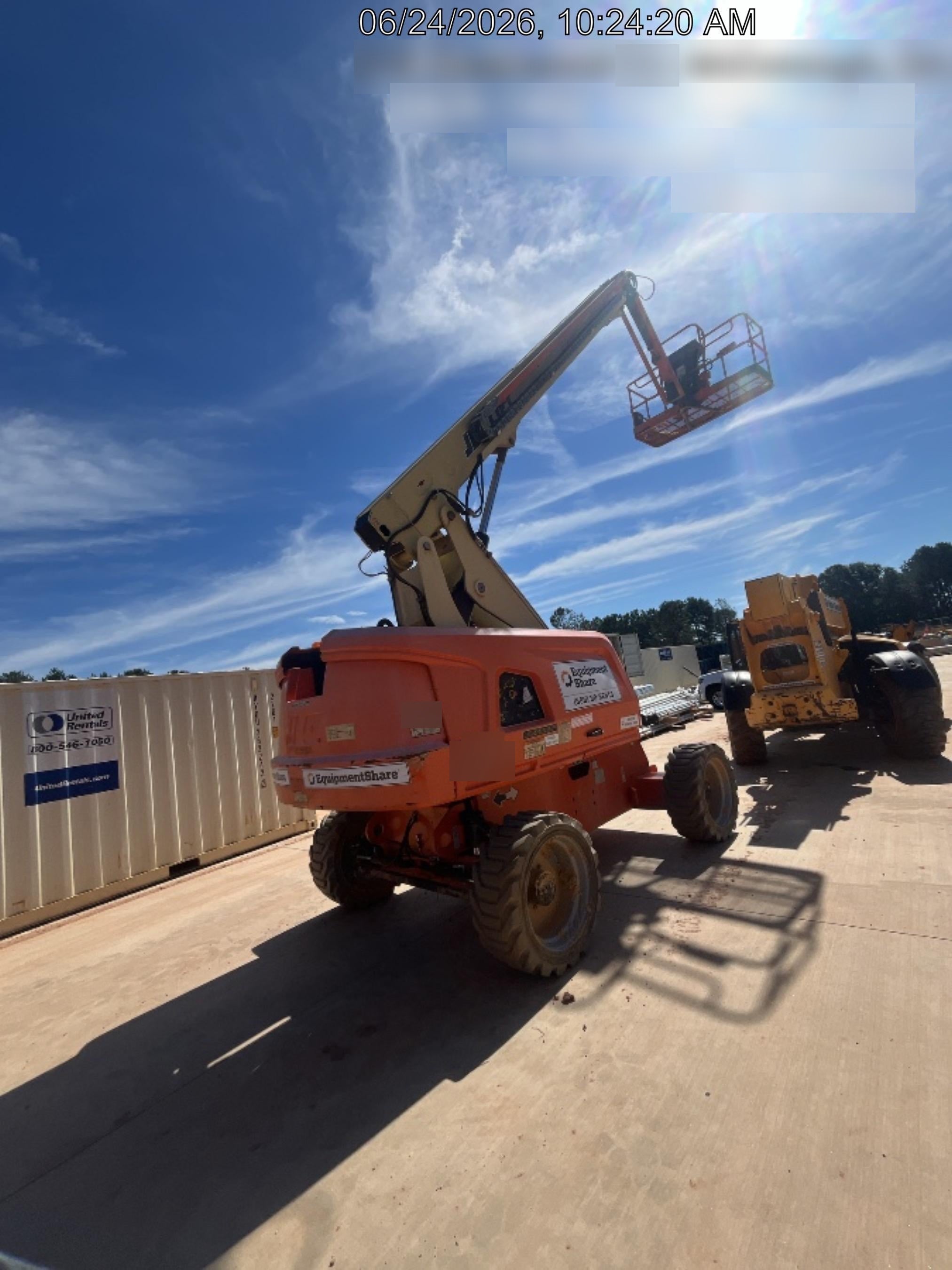 2019 JLG 660SJ