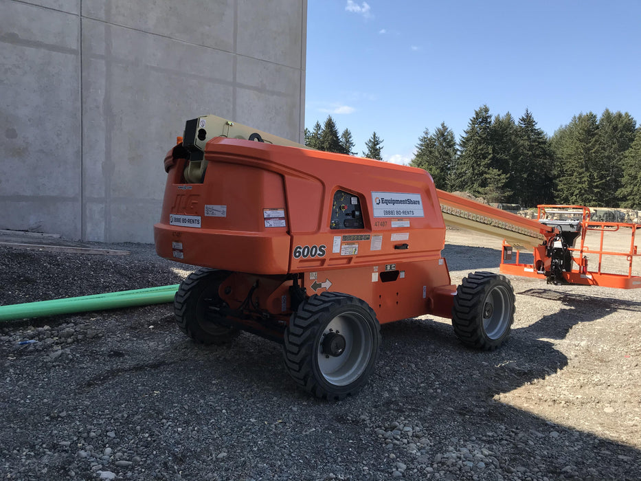 2019 JLG 600S 4WD