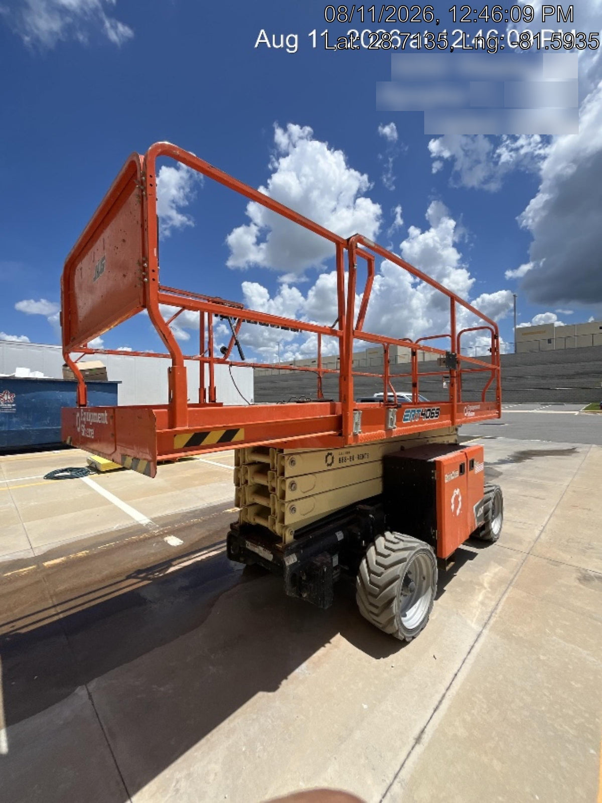 2022 JLG ERT4069