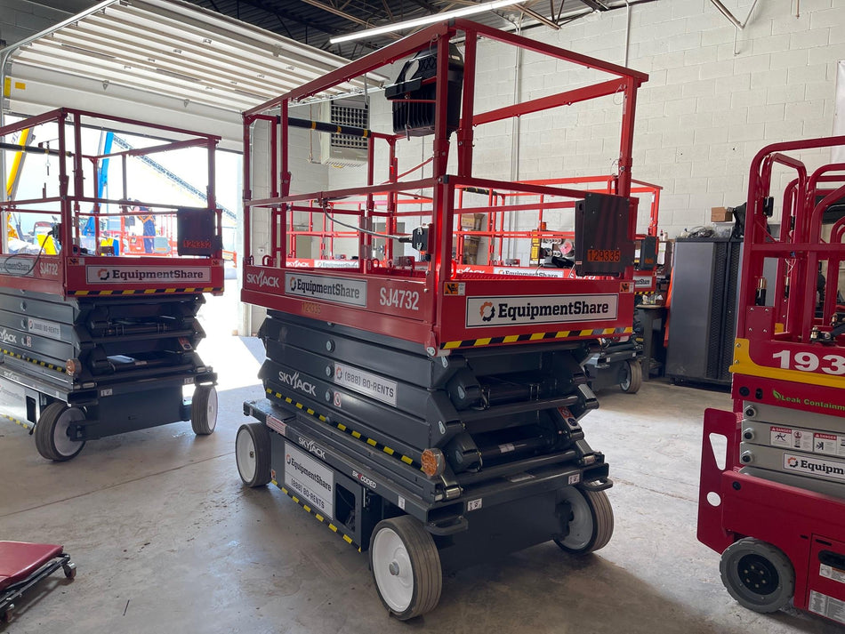 2021 SKYJACK SJ4732