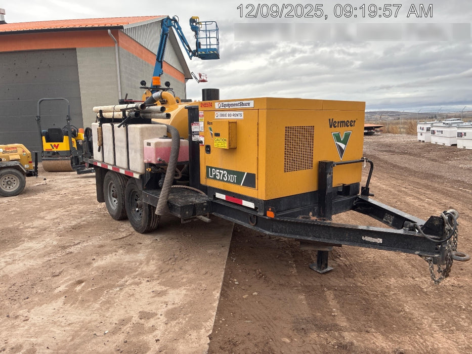 2023 Vac-Tron LP573XDT T4 Koehler Diesel Engine, 500 Gallon Debris Tank, x2 100 Gallon Water Tanks