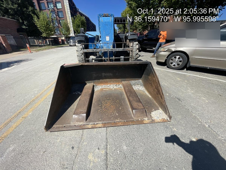 2019 Genie GTH-844 GTH-844 w/Open ROPS, FF Tires, beacon/work lights, 60" carriage/forks