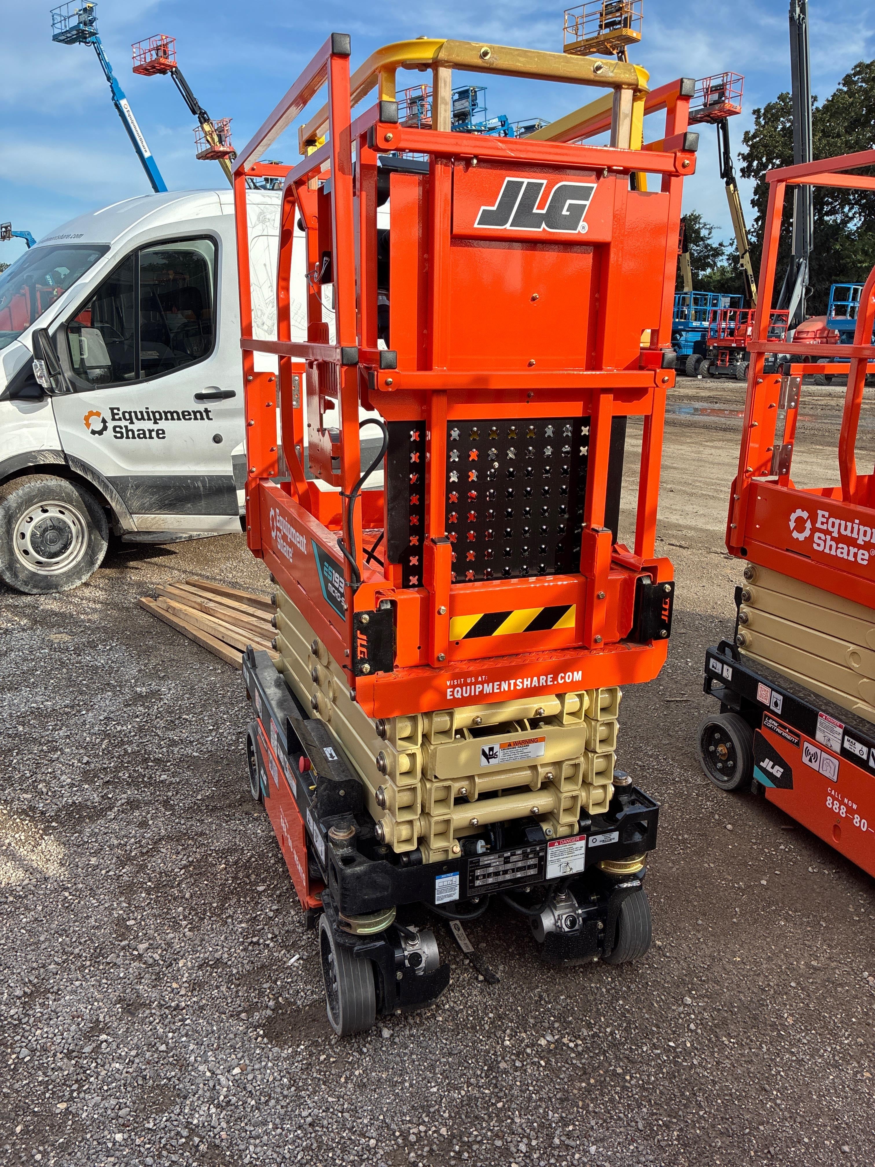 2026 JLG ES1930M Step Up