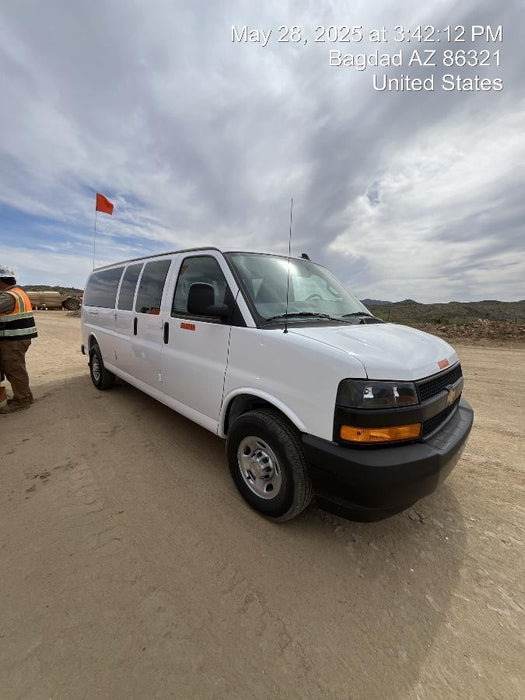 2025 CHEVROLET Express Van - Rental