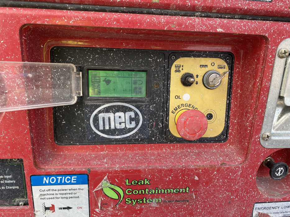 2020 MEC 1330SE Solid NM Tires, Steel Swing out Doors, LCS, Beacon, 900W Inverter