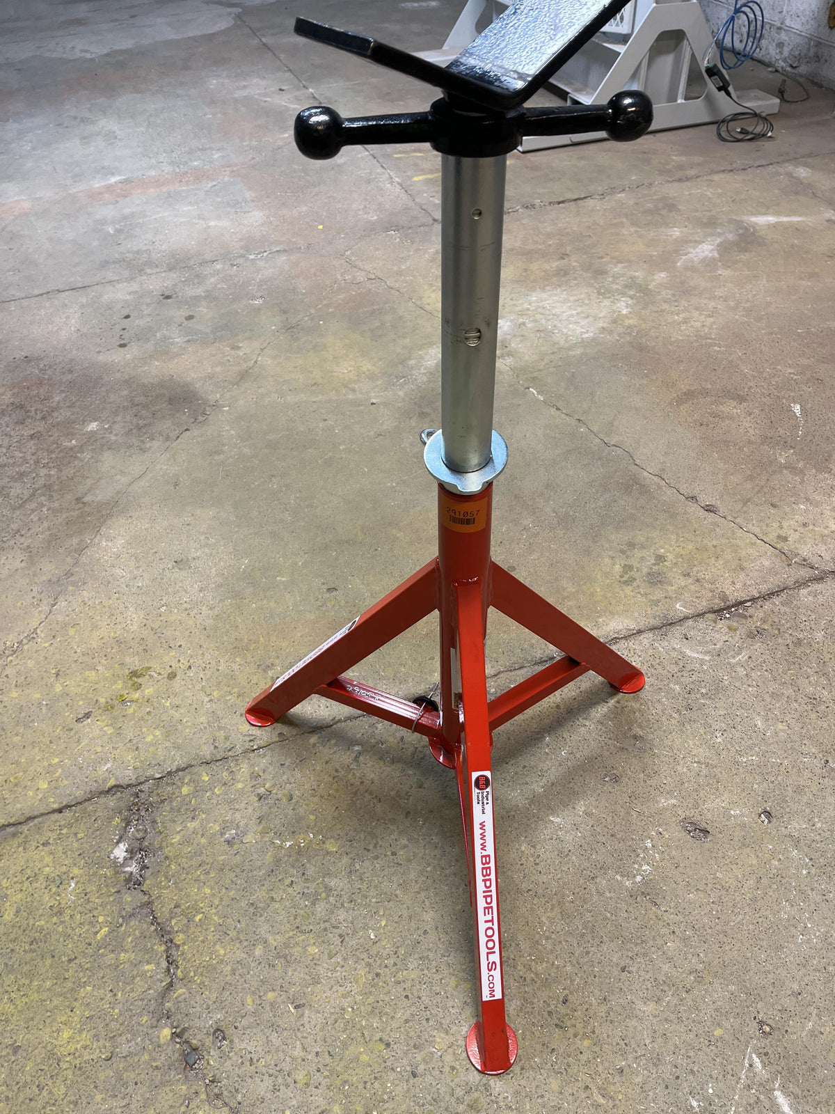 2023 B&B PIPE 4100E