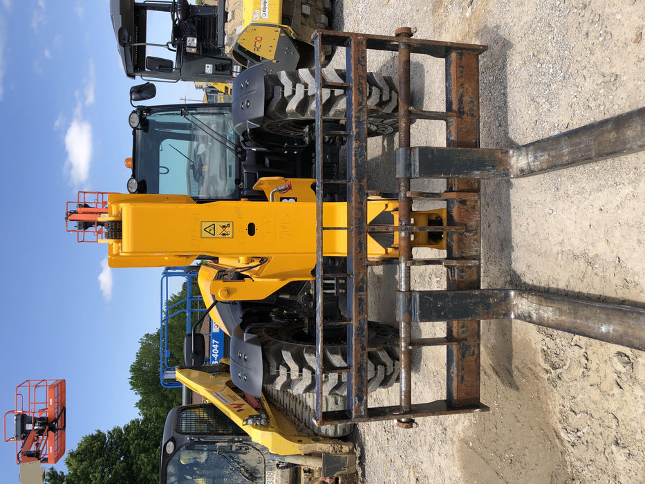 2019 JCB 509-42 Cab/Heat/Air, 74 HP, Solid Tires, STD Worklight, Beacon, Aux Hydraulics, Lifting Eye, Back up Alarm 66" Carriage/60" Forks