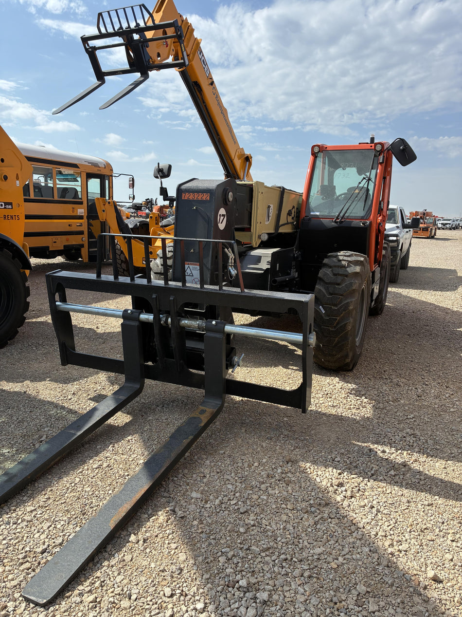 2026 JLG 1732