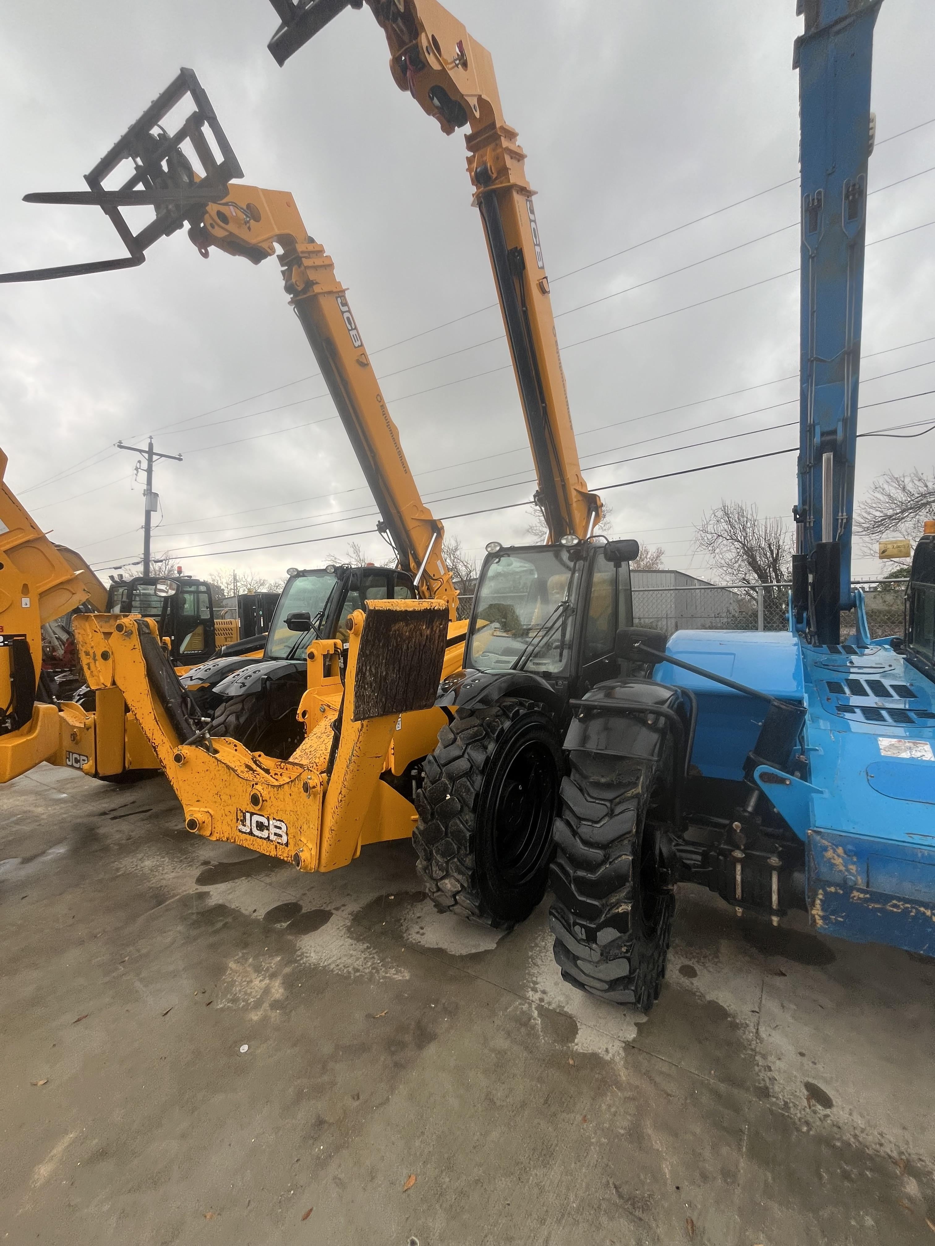 2024 JCB 512-56