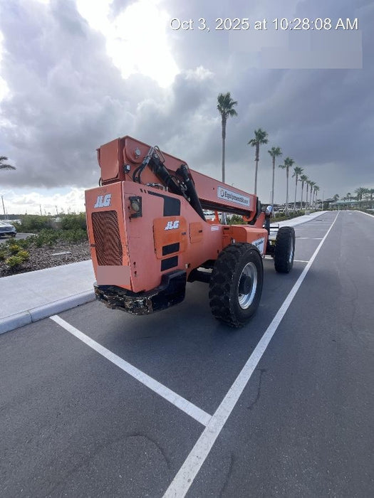 2020 Skytrak 8042 Canopy, Solid Tires, Work Lights, Beacon, Aux Hydraulics, Back up Alarm, Lifting Eye, ES Decals